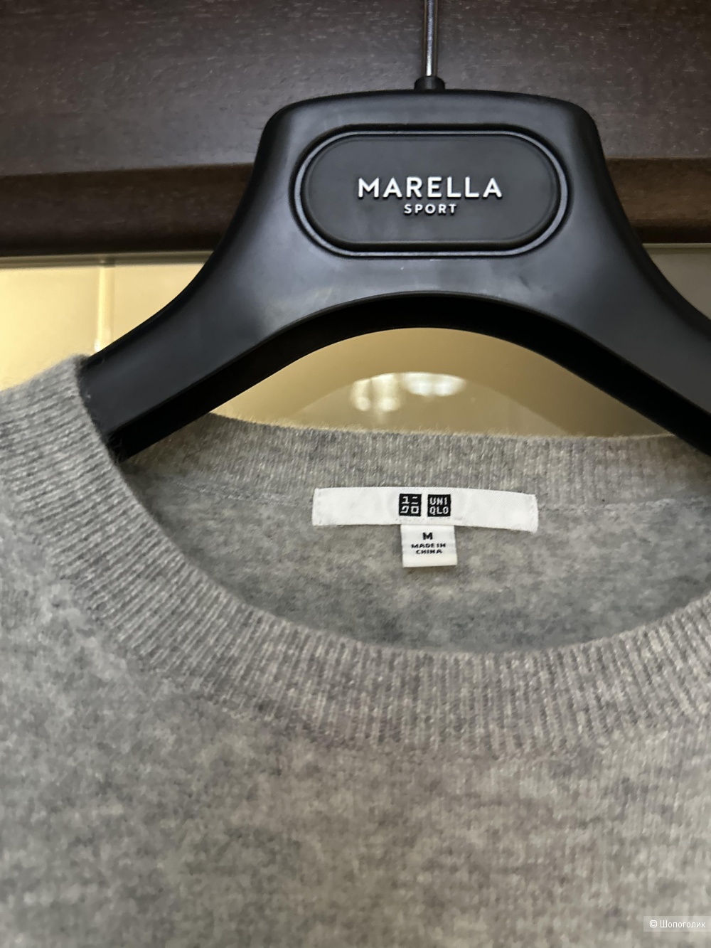 Свитер Uniqlo 44