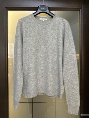 Свитер Uniqlo 44