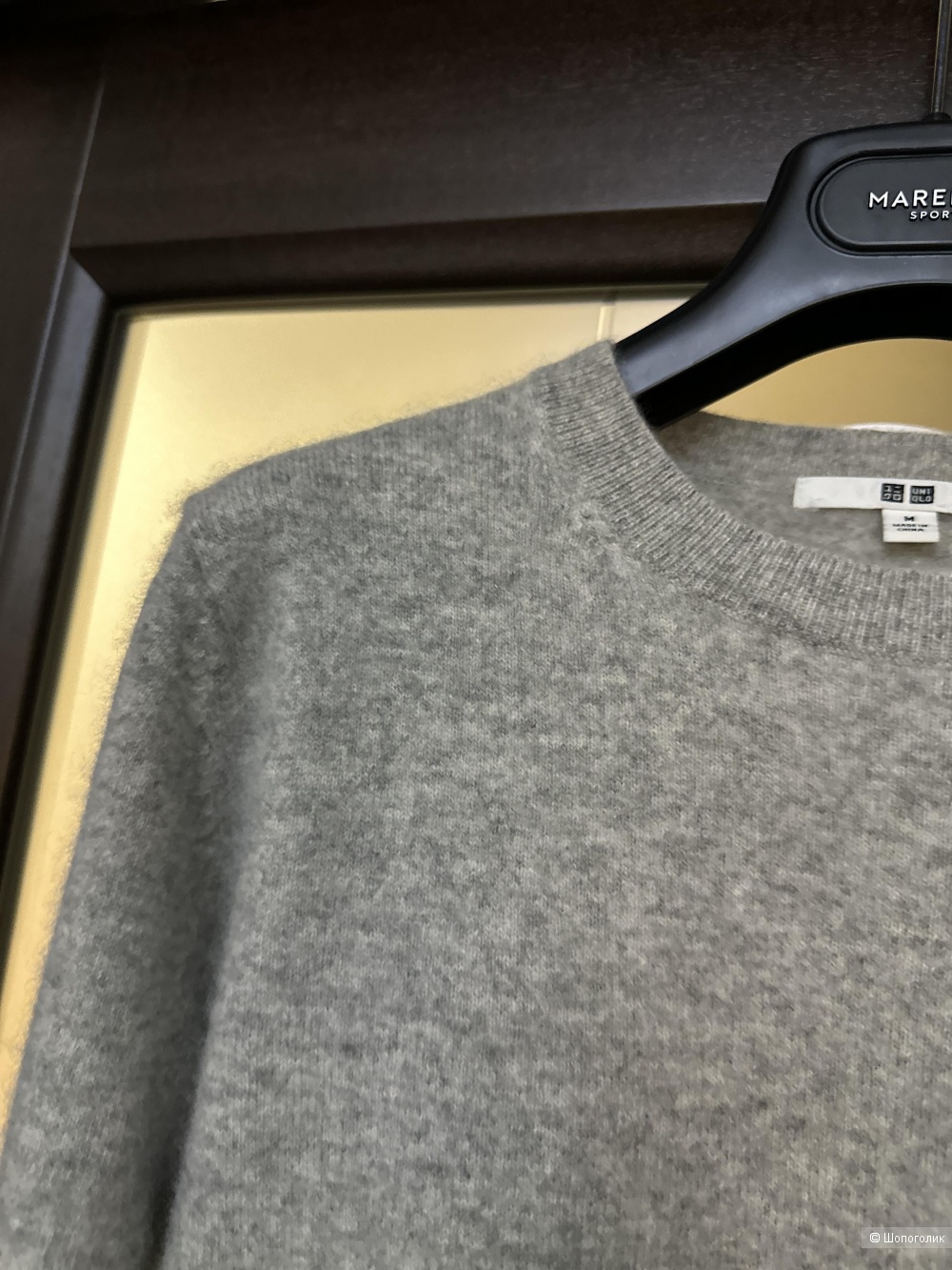 Свитер Uniqlo 44
