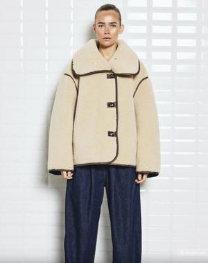 Шуба/дубленка Arket. Размер: S (44-46)