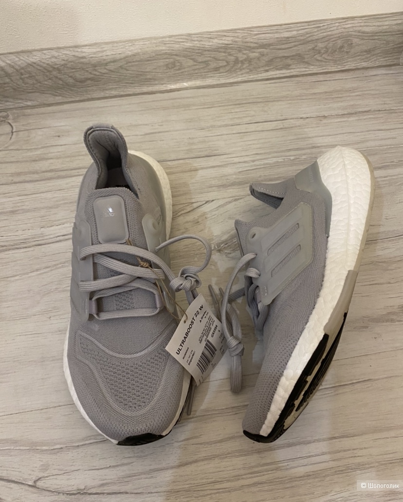 Кроссовки Adidas 39