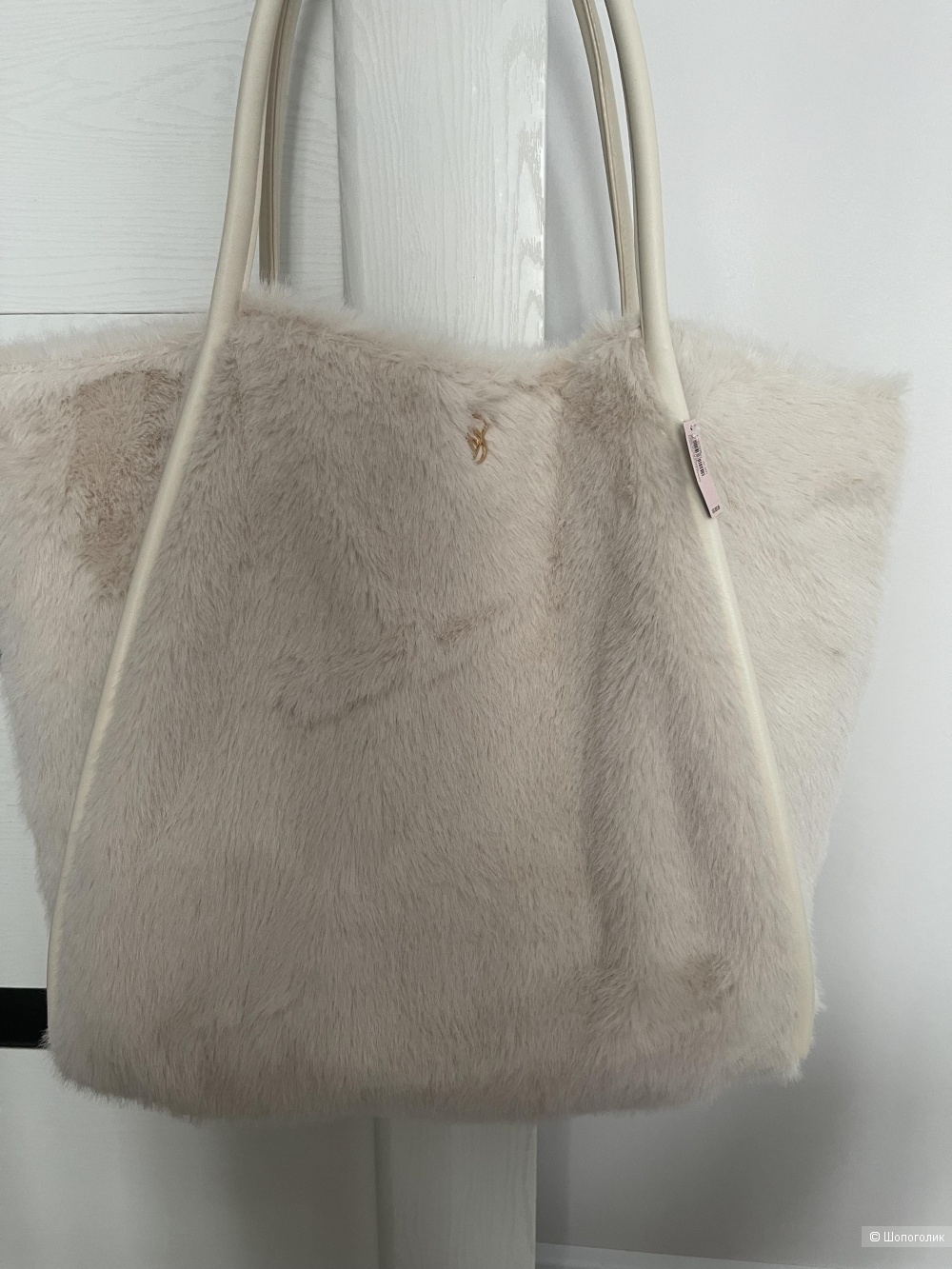 Плюшевая сумка тоут Victoria Secret one size