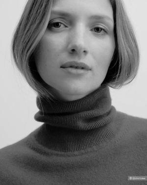 Шерстяная водолазка Benetton/L